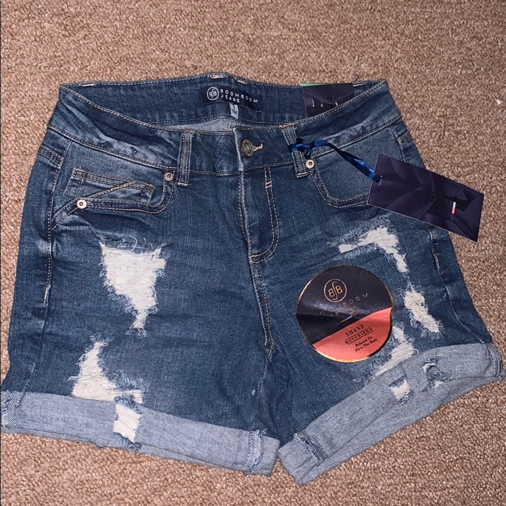 Distressed Boyfriend Shorts!
